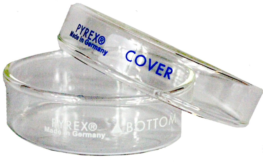 Petri Dish for sterilization of caps